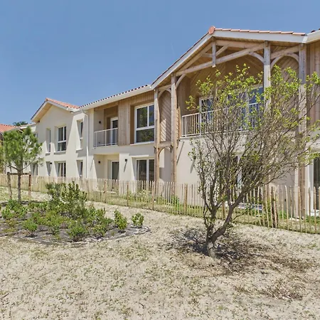 Keramas - Pour 3 - Piscine Commune Apartamento